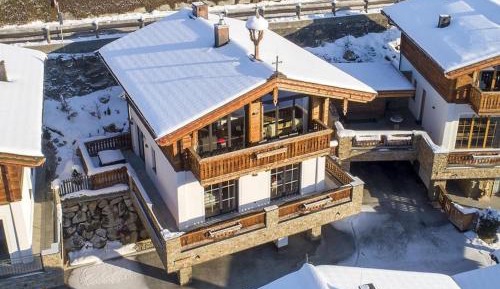 Superior Chalet