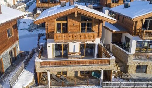 Superior Chalet