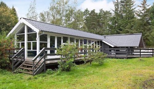 Three-Bedroom Holiday Home 