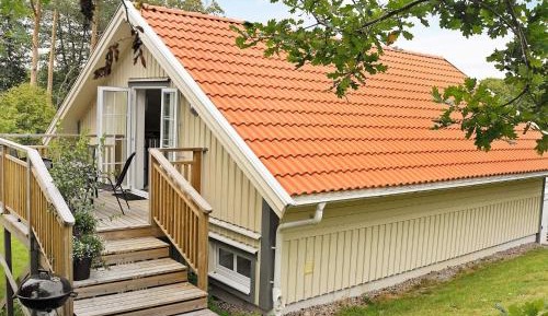 Two-Bedroom Holiday Home