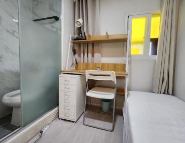 Single Room with Private Bathroom