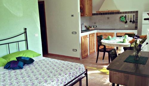 Studio Apartment
