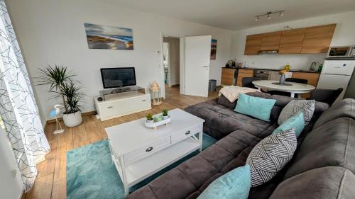 Superior One-Bedroom Apartment