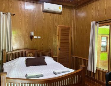 King Room with Private Bathroom