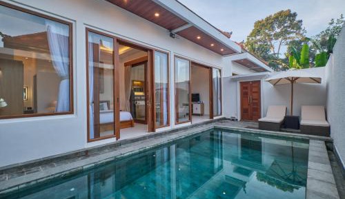 Villa with Private Pool