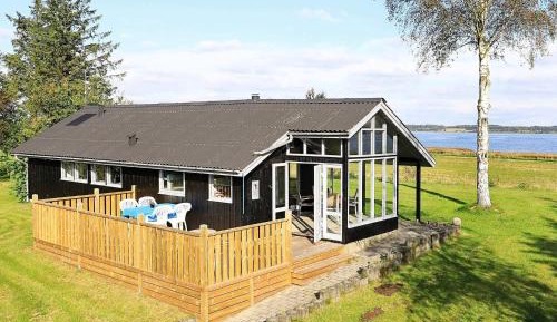 Two-Bedroom Holiday Home