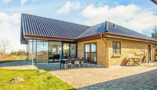 Five-Bedroom Holiday Home