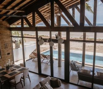 Villa - Beach Front