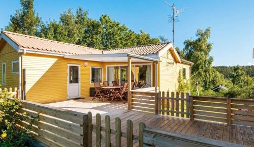 Two-Bedroom Holiday Home