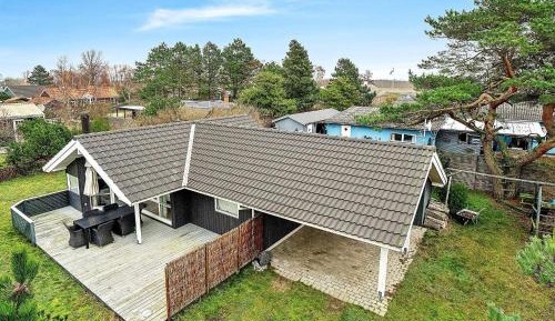 Two-Bedroom Holiday Home