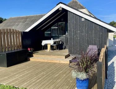 One-Bedroom Chalet