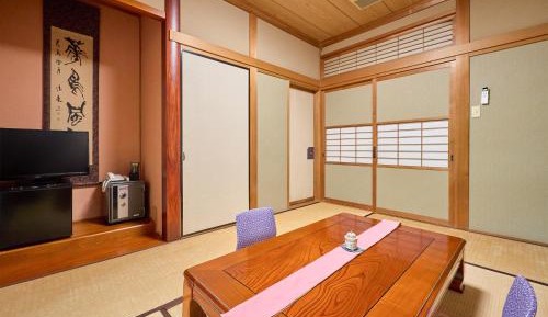 Standard Family Room