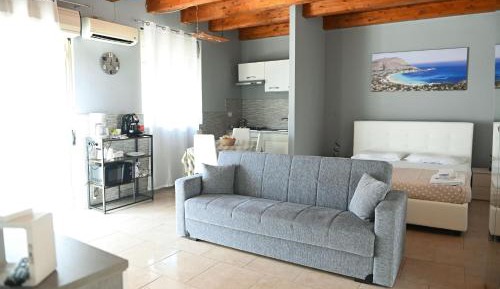 Double Room with Balcony (3 Adults)