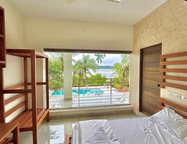 Double Room with Lake View