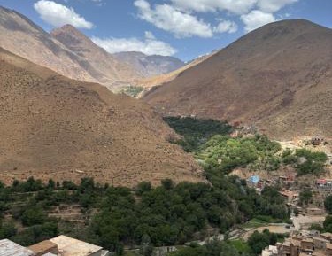 Double Room with Mountain View
