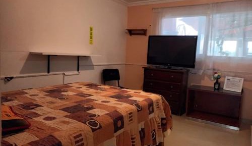 Room #1475442403