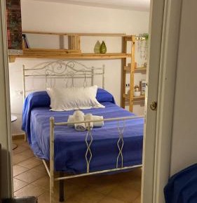 Deluxe Room (2 Adults + 1 Child)