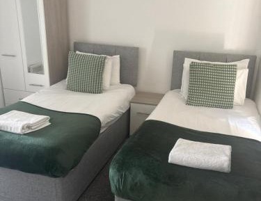 One-Bedroom Deluxe Apartment