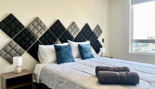 Room #1474794401