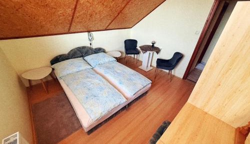 Double Room with Private External Bathroom