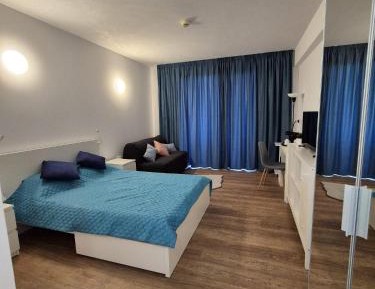Double Room with Balcony and Sea View