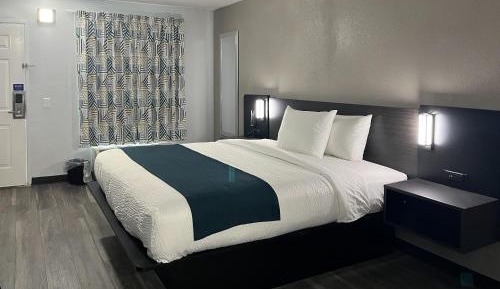 Deluxe King Room - Smoking