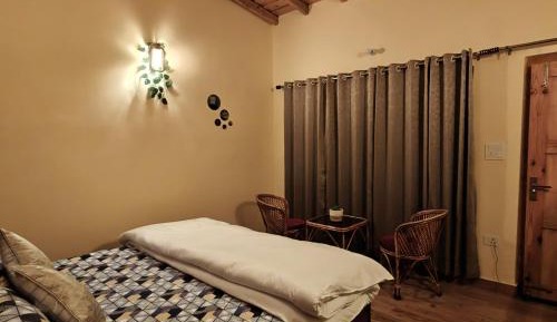 Double Room with Mountain View