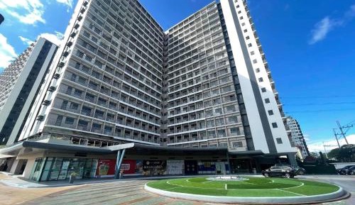Studio with Pool View
