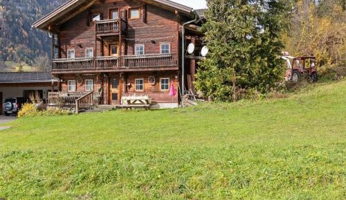 Five-Bedroom Holiday Home
