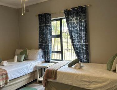 Deluxe Double Room with Extra Bed