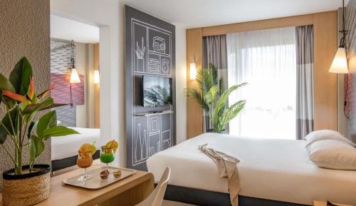 Standard Double Room with Two Double Beds