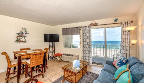 One Bedroom Apartment