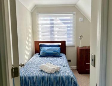 Standard Single Room with Shared Bathroom