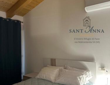 Superior One-Bedroom Apartment with Balcony