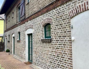 Apartment with Lake View