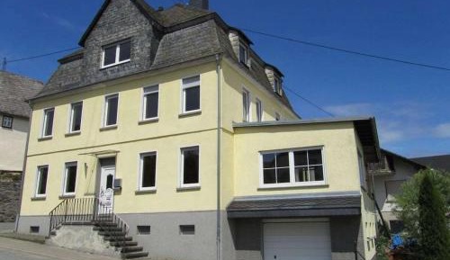 Two-Bedroom Holiday Home