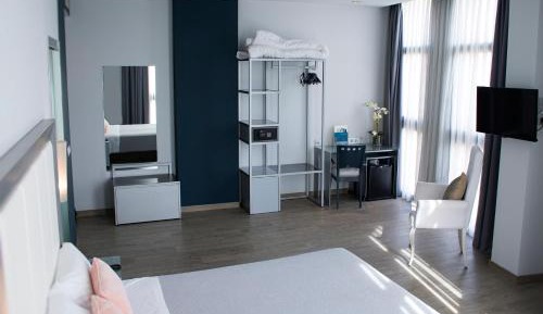 Executive Suite with Spa Bath