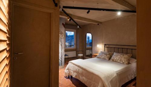 Double Room with Mountain View