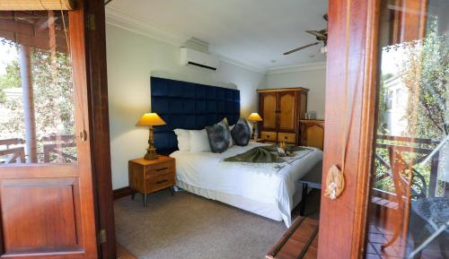 Deluxe Double or Twin Room with Balcony