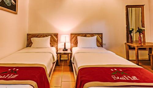 Twin Room with Pool View