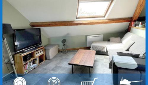 Studio Apartment