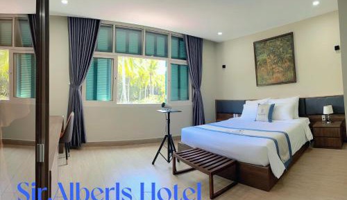 Deluxe King Room