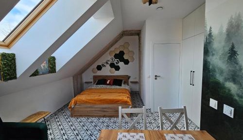 Quadruple Room with Private Bathroom