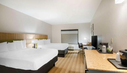 Queen Room with Two Queen Beds