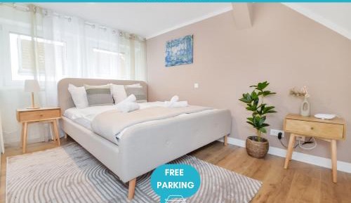 One-Bedroom Apartment with Garden