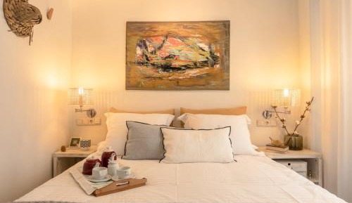 One-Bedroom Apartment without kitchen