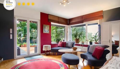 Superior One-Bedroom Apartment with Balcony