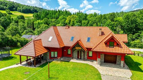 Seven-Bedroom House