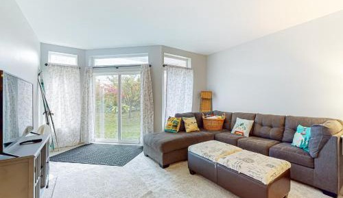 One Bedroom Apartment