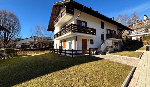 Two-Bedroom Apartment with Garden View